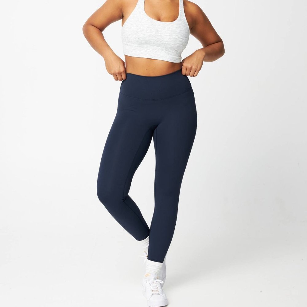 Luxe 7/8 Leggings in Dark Navy
